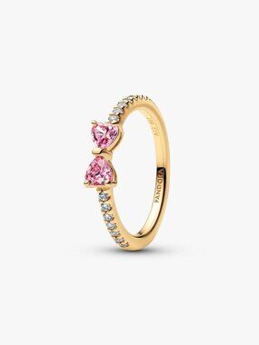 Pandora Sparkling Pink Bow Ring